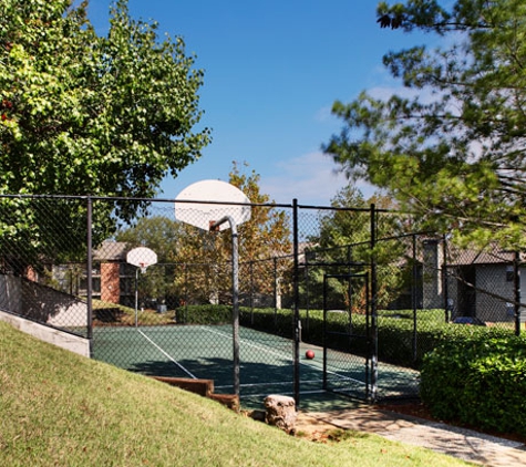 Residences at Glenview Reserve Apartment Homes - Nashville, TN. Basketball Court