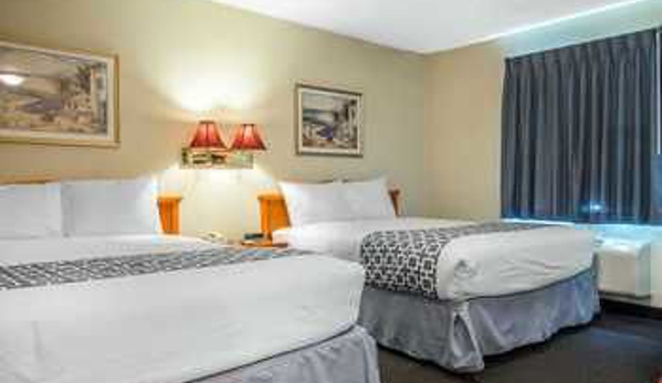 Suburban Extended Stay Hilton Head - Bluffton, SC