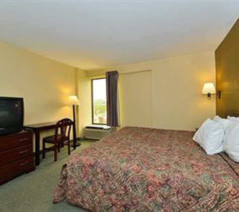 Americas Best Value Inn- Independence - Independence, OH