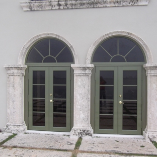 Universal Windows & Doors - Miami, FL