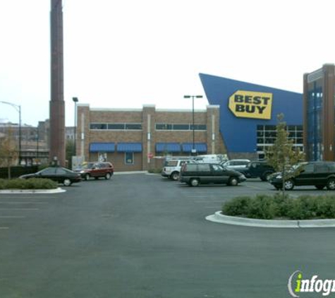 Best Buy - Chicago, IL