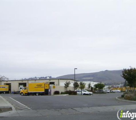 Penske Truck Rental - Hayward, CA