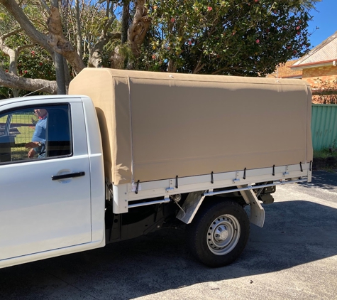 Danalis Upholstery & Motor Body Trimmer - Halekulani, NSW