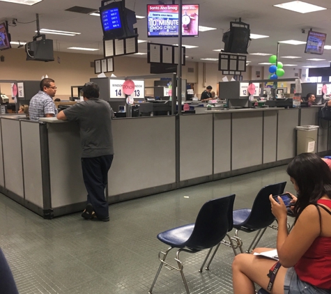 California Department of Motor Vehicles - DMV - Santa Ana, CA