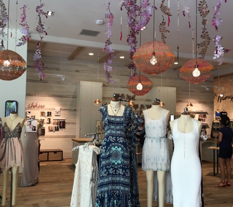 Free People - Honolulu, HI