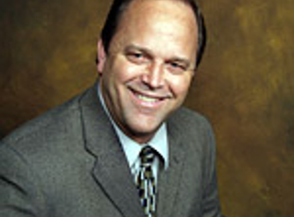 Dr. Raymond B Demoville, MD - Hendersonville, TN