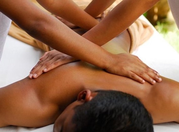 Golden Touch Massage Mobile - Hollywood, FL. 4 Handed Massage