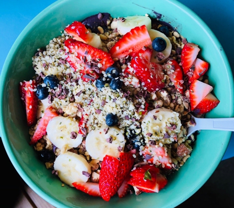 Backyard Bowls - Los Angeles, CA