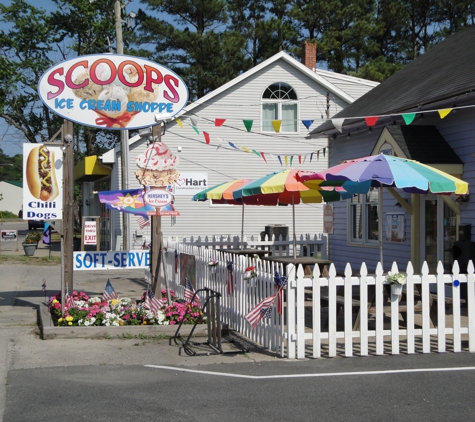 Scoops Ice Cream Shop - Onancock, VA