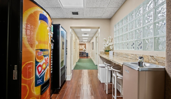 Executive Place Office Suites - Hollywood, FL