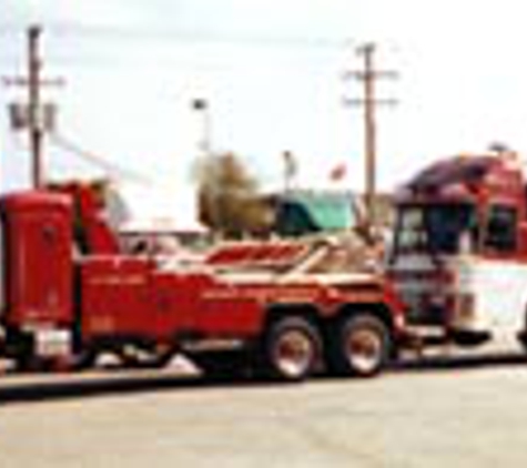 McKnight's Emergency Wrecker Service - West Fork, AR