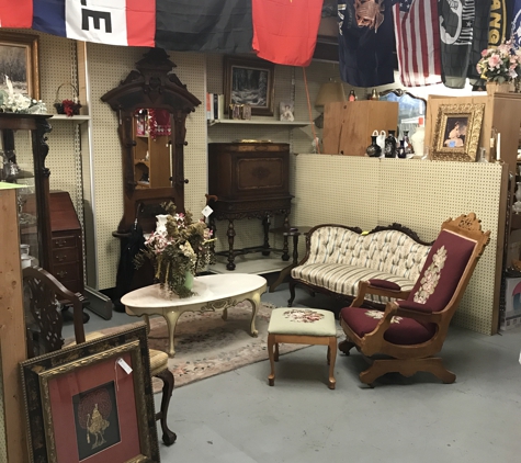 Jones Surplus Barn Inc - Albuquerque, NM.  Antique furniture 