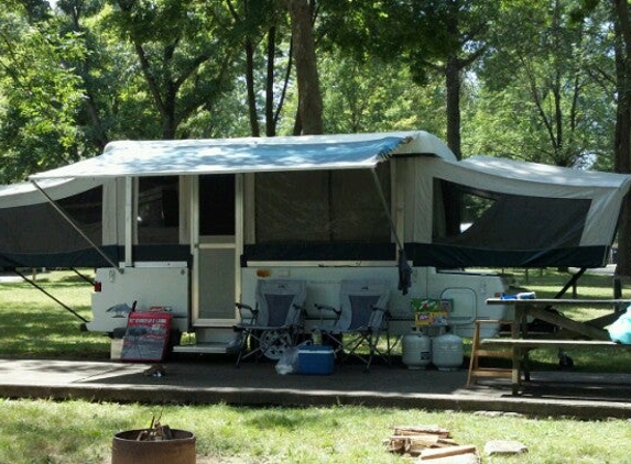 Bay Shore Family Camping - Andover, OH