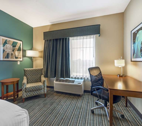 Best Western Plus Tuscumbia/Muscle Shoals Hotel & Suites - Tuscumbia, AL