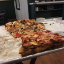 Frank Pepe Pizzeria Napoletana - Pizza