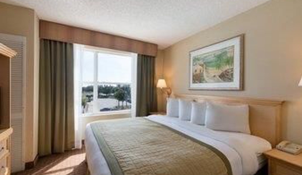 Baymont Inn & Suites - Fort Myers, FL