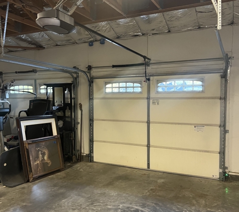 Palms Garage Doors - San Jose, CA. Bringing the future of garage door technology to Pinecrest Drive, San Martin, California, one installation at a time