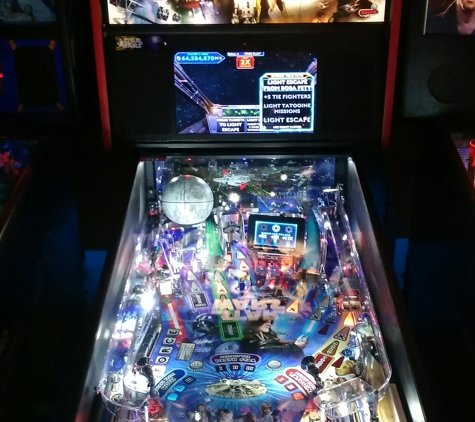 Miami Pinball Museum - North Miami, FL