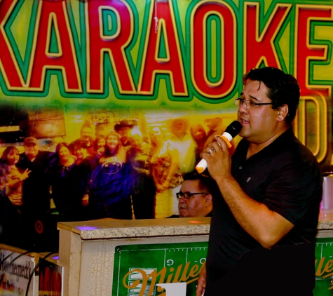 Mi Tierra Cafe Bar and Grill - Laredo, TX. Join us at Karaoke nights