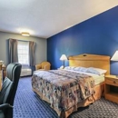 Days Inn & Suites by Wyndham Lancaster Amish Country - Motels