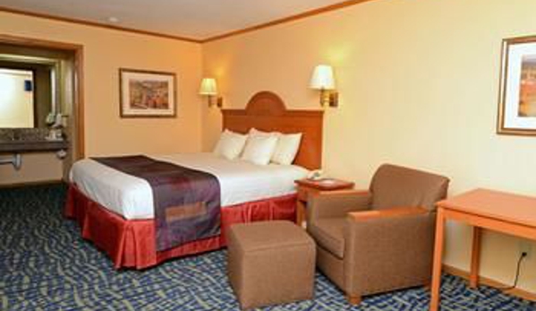 SureStay by Best Western Kansas City Country Inn North - Kansas City, MO