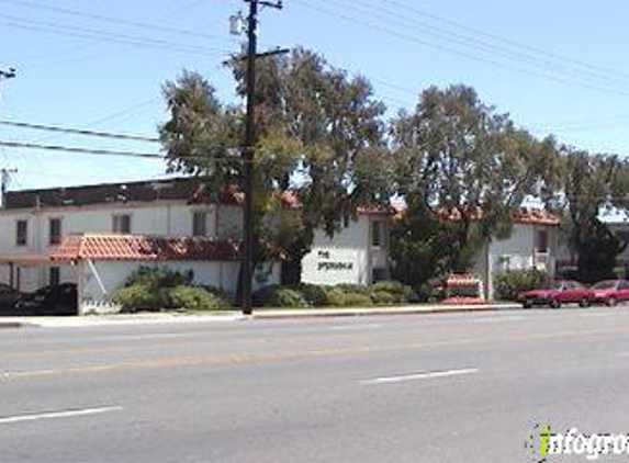 Springdale Apartments - Huntington Beach, CA