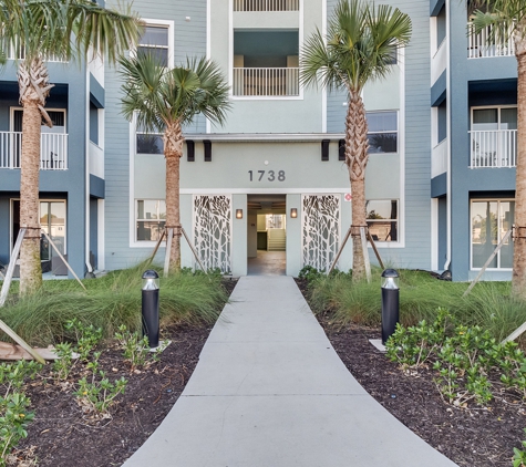 Cape at Savona Apartments - Cape Coral, FL