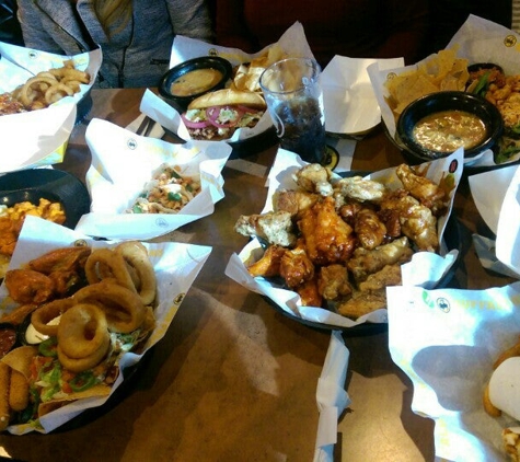 Buffalo Wild Wings - Farmingdale, NY