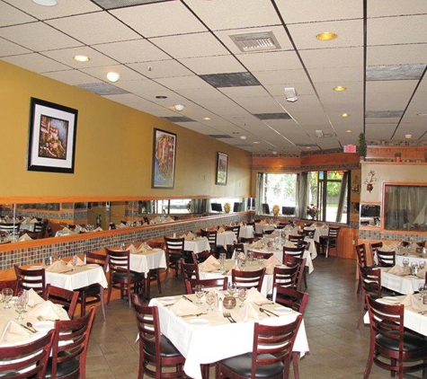 5 De Mayo Mexican Restaurant - Westbury, NY