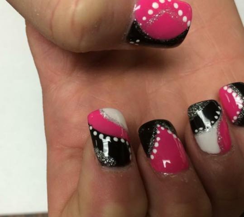 Sassy Nails Salon - Sevierville, TN