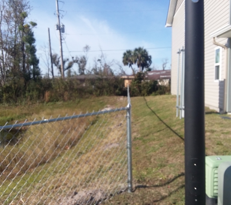 Price and Son's Fencing - Panama City, FL