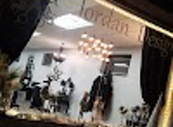 Ava Jordan Designs Hair Salon - Lebanon, PA