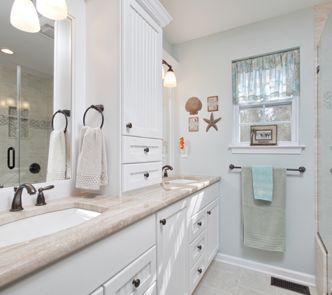 Cipriani Remodeling Solutions - Mount Laurel, NJ. Hall Bath