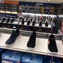 SKECHERS Warehouse Outlet - Outlet Malls