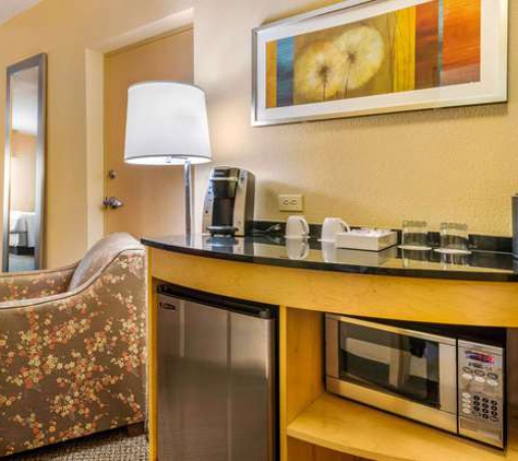 Home2 Suites by Hilton Ft. Lauderdale Airport-Cruise Port - Dania Beach, FL