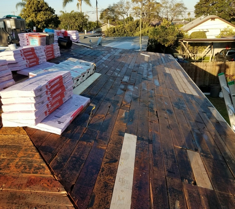 ESTRADAS ROOFING SOLUTIONS - Inglewood, CA