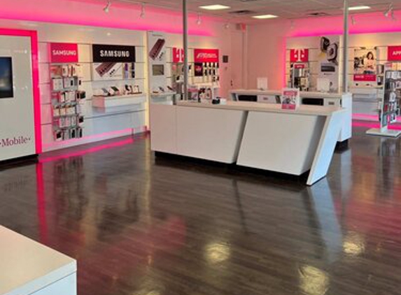 T-Mobile - Garland, TX