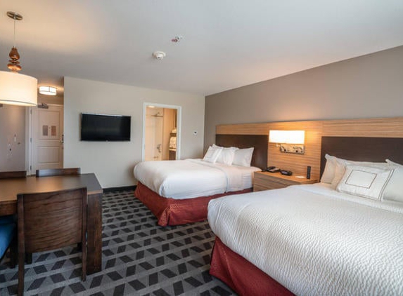 TownePlace Suites Milwaukee Oak Creek - Oak Creek, WI