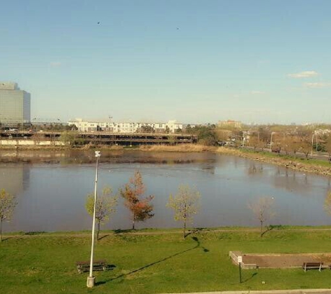 Meadowlands Hospital Medical Center - Secaucus, NJ