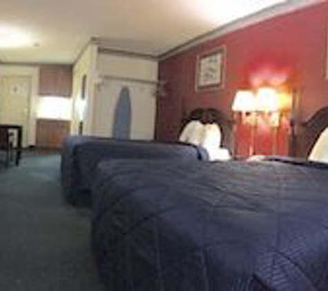 Econo Lodge - Reading, PA