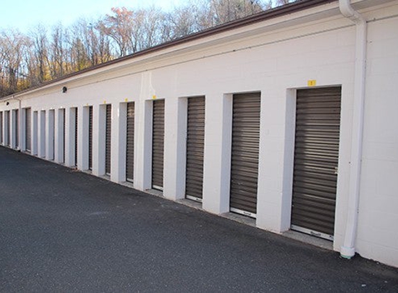 Vernon Storage - Tolland, CT