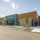 L.L.Bean - Clothing Stores