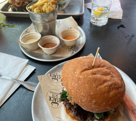 Stack 571 Burger and Whiskey Bar - Tacoma, WA