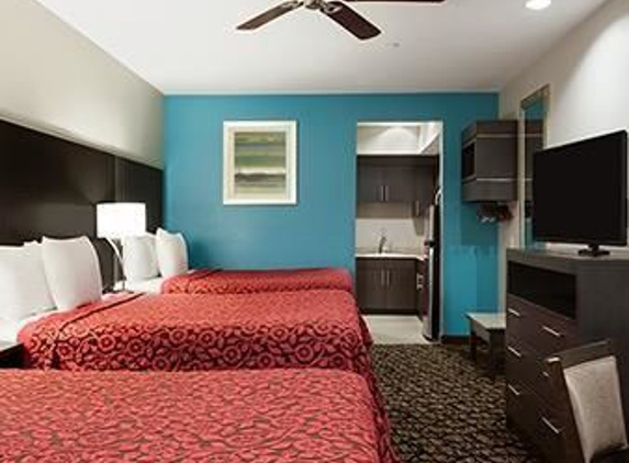 Days Inn & Suites by Wyndham Houston North Spring - Houston, TX