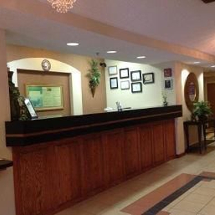 Baymont Inn & Suites - Hinesville, GA