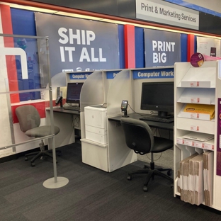 Staples - Torrance, CA