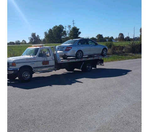 Marcus Bakers Towing - Danville, KY