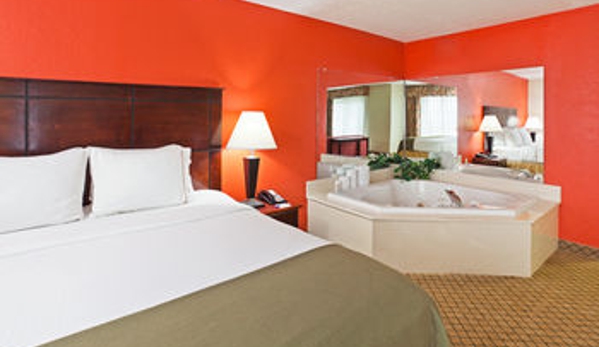 Holiday Inn Express Dandridge - Dandridge, TN