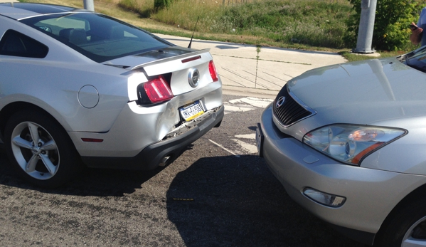 Val's Auto Body - Philadelphia, PA