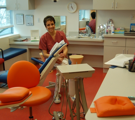 White Plains Pediatric Dentistry D D S - White Plains, NY